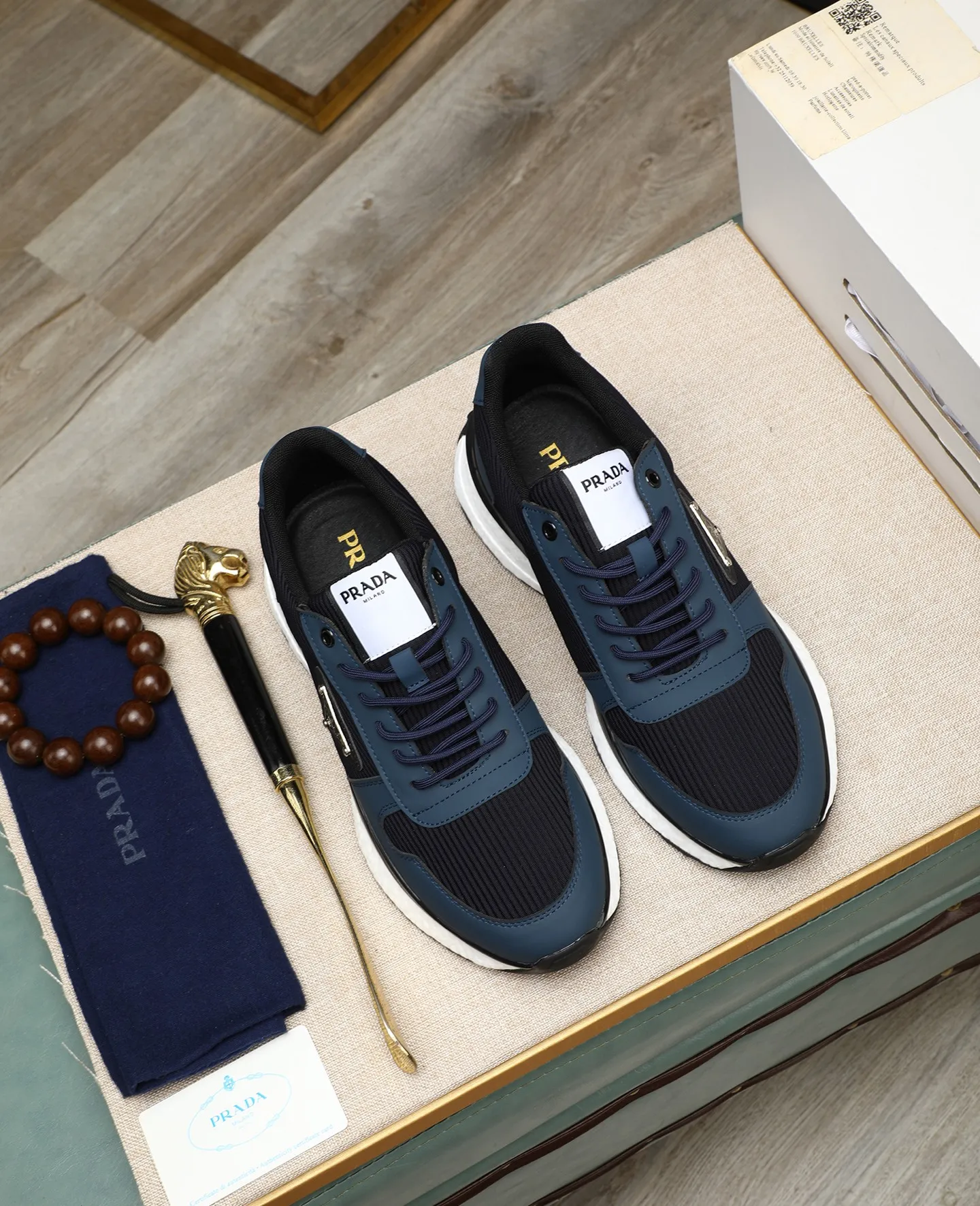 Men's shoes💰460🌹🌹[PRADA—Prada] latest model🙈original replica! 👟👟👟Available here. The workmanship is top-notch. The upper is made of Italian 🇮🇹Imported calfskin. ❗️Breathable genuine leather lining @Suitable for travel. The original version has an enlarged engraved sole, making it suitable for all kinds of travels, showing low-key luxury. Let quality speak for itself. Color: Size: 38-44